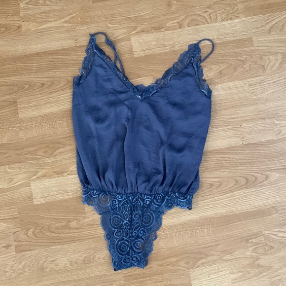 here comes the sun Other - NWT here comes the sun bodysuit